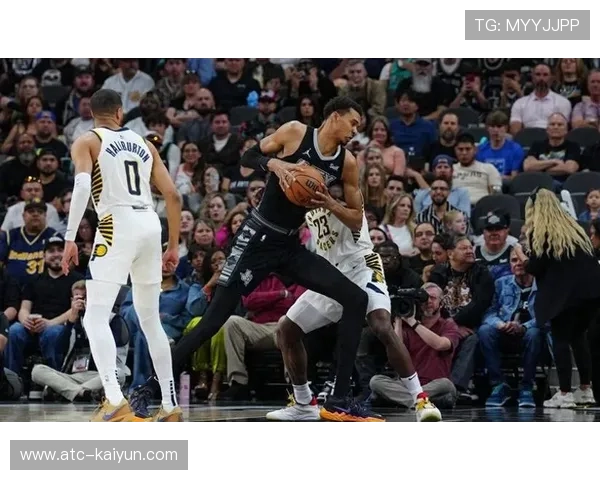 马刺115-102战胜开拓者,文班亚马内线统治力尽显 马刺115-102战胜开拓者,文班亚马内线统治力尽显