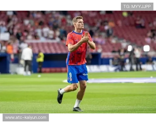 索尔洛特头部受伤退场,马竞锋线减员 索尔洛特头部受伤退场,马竞锋线减员